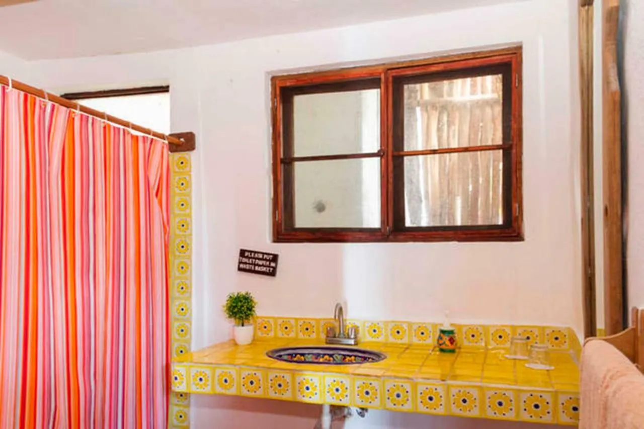 Chillaxing Beach Front House Villa Tulum 0*,